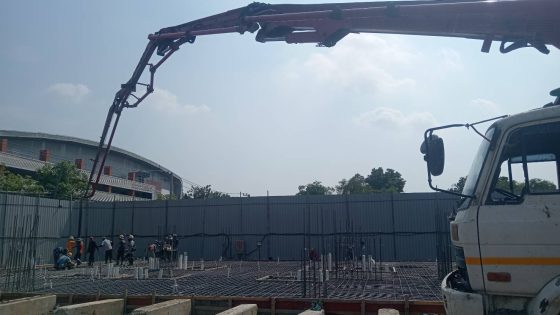 เช่าปั๊มคอนกรีต โรงเรียน SBS รังสิต เทพื้นลาน โรงเรียน SBS รังสิต 110คิว รูปที่ 1 Sannki Thai