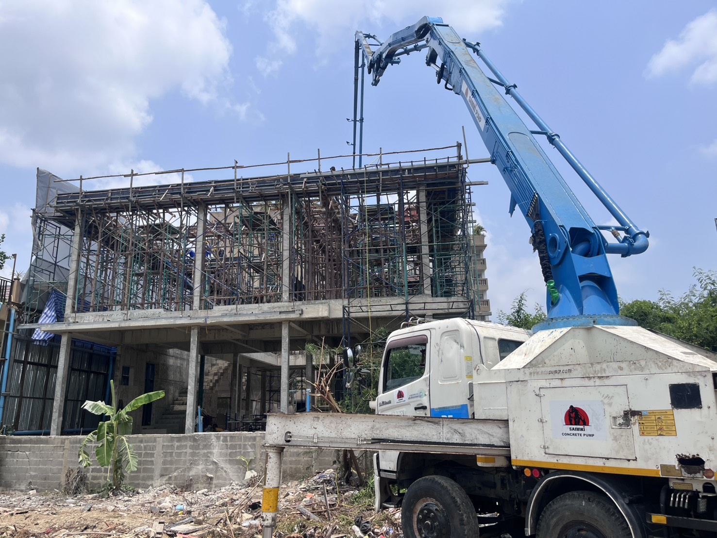 ปั๊มคอนกรีต Sannki Thai หน้างาน รูปที่ 3
