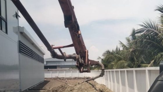 เช่าปั๊มคอนกรีต บ้านเกาะ สมุทรสาคร เทพื้น บ้านเกาะ สมุทรสาคร 35 คิว รูปที่ 1 Sannki Thai