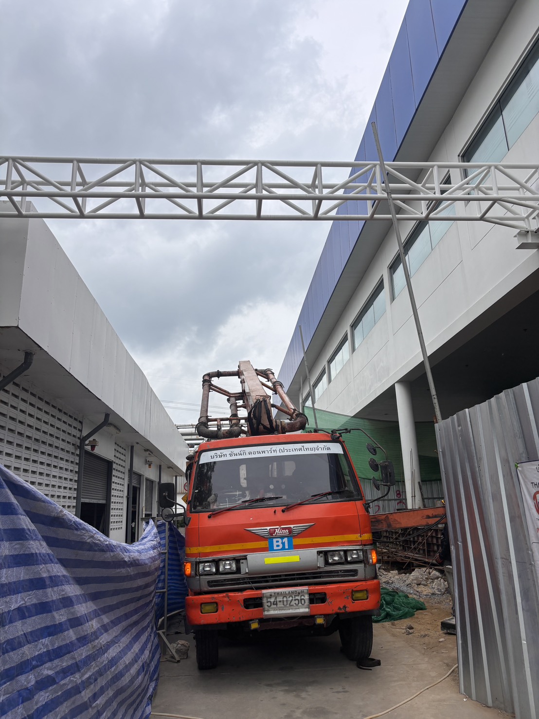 ปั๊มคอนกรีต Sannki Thai หน้างาน รูปที่ 3